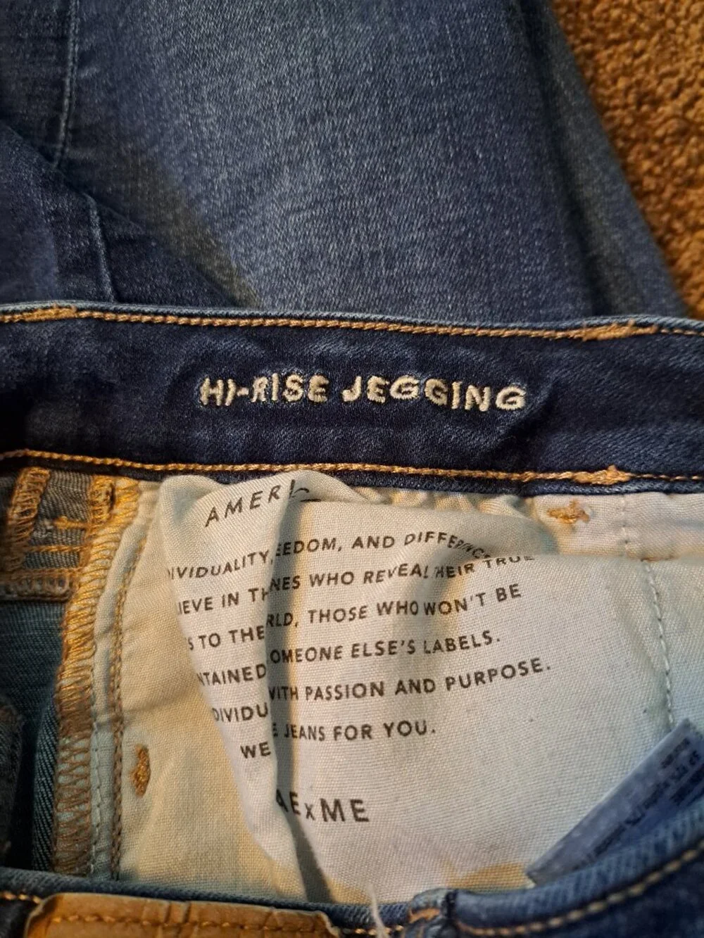 American Eagle Super Stretch Hi-Rise Jegging With Embroidered Pockets - Picture 9 of 9